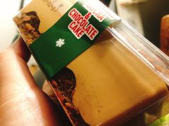 圣诞巧脆双拼蛋糕-好利来(东直门银座店)