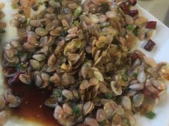 -胖大嫂渔家排档(半边山店)