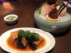素烧鹅-湖滨28中餐厅·西湖宴·杭州君悦酒店