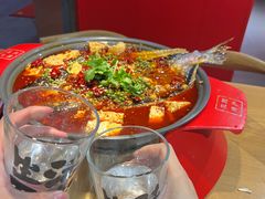 -三顾烤庐·烤鱼·烧烤·龙虾(奉贤店)