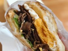 秘汁炭烤风味牛堡-必胜客(南通新圆融店)