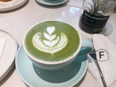 -Fridi Patisserie Cafe