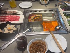 -海底捞火锅(杭州滨江九宜城店)