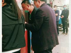 -土门八珍烤鸡腊味店(土门老店)