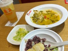 -南城香·饭香串香馄饨香(青年路店)