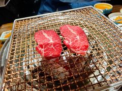 黑牛五花-明洞阿姨·韩式酱蟹烤肉·创意料理(三元桥店)