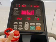 -银吉姆健身(恒隆馆)