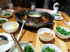 -椒悦重庆主题火锅(南部店)