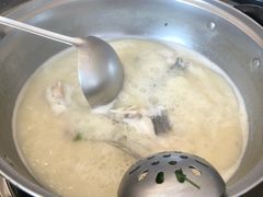 -正能量脆肉鲩火锅