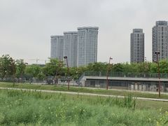 -南京眼步行桥