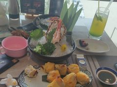 -極上萬膳·日料放题(来福士江景店)