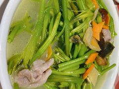 -龙桥私厨·姜花菊花过桥鱼·顺德菜(容桂店)