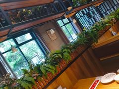 -小三峡食府(西五路店)