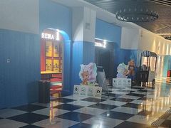 -完美世界影城(昆明翡翠湾店)