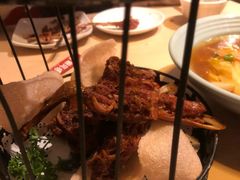 秘制脆皮乳鸽-避风塘(宝山万达店)