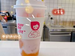 莓莓酸奶鲜果乐-天友生活(恒大中渝广场店)