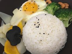 -海盗虾饭·剥好的小龙虾饭(SOHO尚都店)