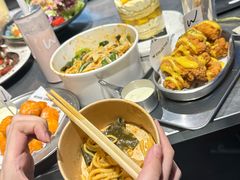 -W COLLECTIVE  DESSERT SHOP