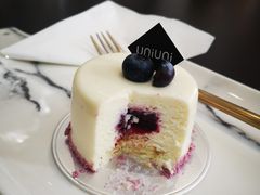 -UNI UNI(环亚凯瑟琳店)