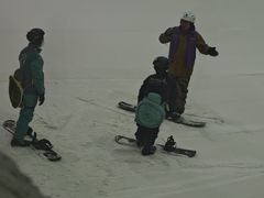 -乔波室内滑雪场