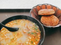 -万红路羊汤烧饼店(将台路店)