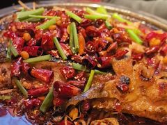 -鸣记脆皮烤鱼·海鲜烤鱼(三八广场店)