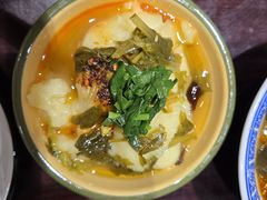 -蓝田九大碗民俗食府(蓝田店)