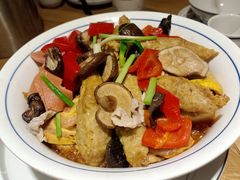 -小洞天柴火土菜馆