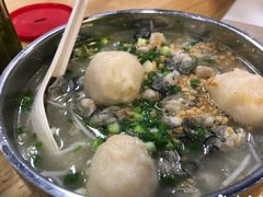 肉丸蠔仔米粉-新武二广福潮粉面食馆(哥英布拉街)
