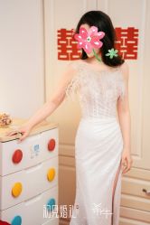 -拉瑞娜LaReine婚纱礼服高级定制