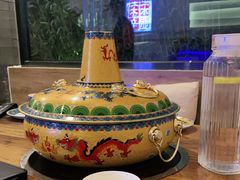 -毛辣果·贵州红酸汤牛肉火锅(西单店)