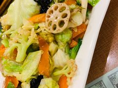 -桃子餐厅·天津菜(王顶堤总店)