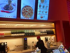 -城市大道红炉披萨烘焙坊