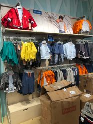 -乐友孕婴童(刘家窑店)