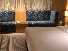 -苏州金鸡湖中茵皇冠假日酒店