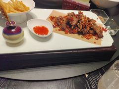 -忆江南·临江鱼馆