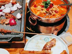 -娜仁图雅蒙古美食村(33小镇店)