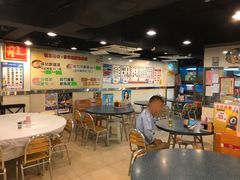 大堂-荣发茶餐厅(龙琛路店)