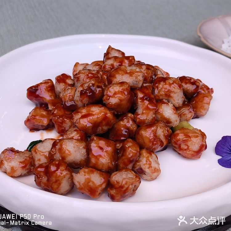 距离家非常近，正好五一聚餐选择这里真是太好了！