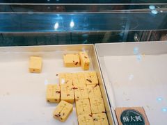 -酥大興·新国潮糕点配茶饮(龙岗万达黑金店)