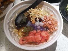 红糖冰粉-钢管厂歆瑞源油卤串串香(春熙路太古里店)