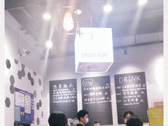 -HELLO 27 意面·沙拉·帕尼尼