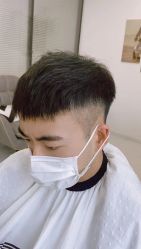 -发饰美男士增发补发假发定制店