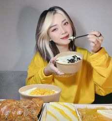 -AYO SALON