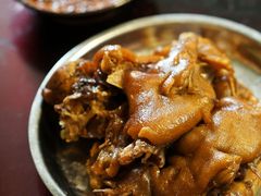 -王万妈卤猪脚(青岩交通路)