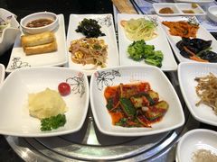 -青松馆韩国料理(香港中路佳世客店)