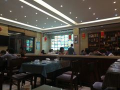 大堂-自游人·美食一楼·地道徽菜(三十年名店)