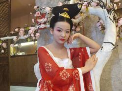 点击看大图 -盘子女人坊古装写真摄影(南京总店)