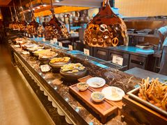 -黑金·寻焰自助百汇·烤肉·火锅(中街店)