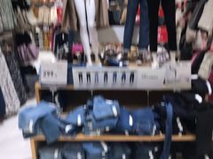 -优衣库(长沙银盆岭万达广场店)